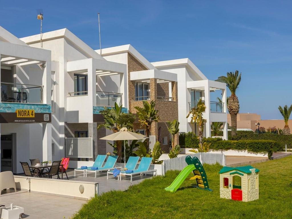 Villa Nora Protaras Exterior photo